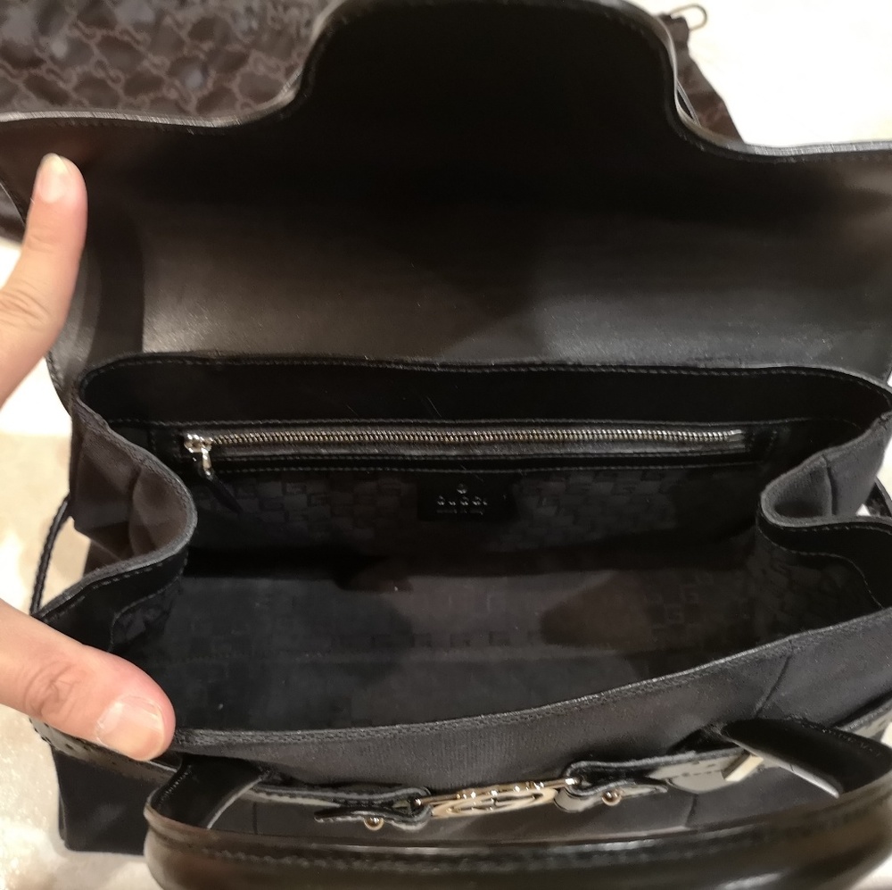 Gucci Women's Handbag - Picture 3 of 8